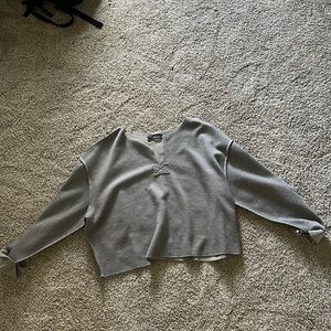 Grey Urban Outfitters cropped sweater